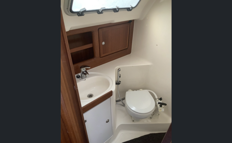 Bavaria 32 Holiday-kuva-16